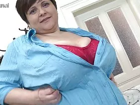 朱莉婭連褲襪